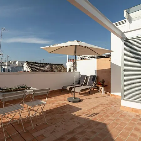 Aurora Terrace Apartman *